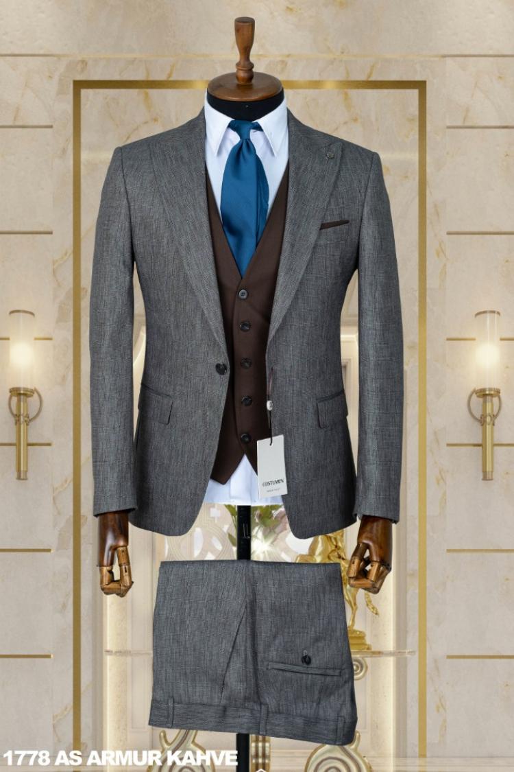 Exclusive Men's Suit Brown