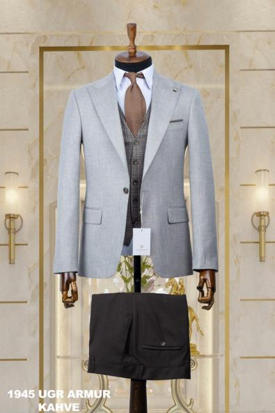 Exclusive Men's Suit Brown