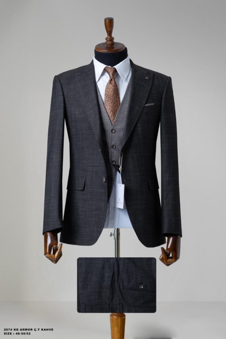 Men's Suit with Double-Sided Vest